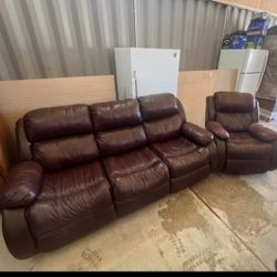 Nice Leather Sofa and recliner 