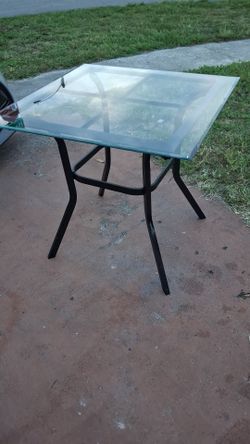 Dinning table