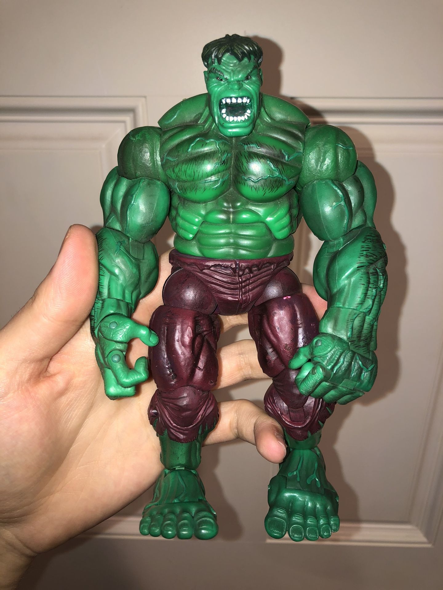 Marvel legends action figure hulk