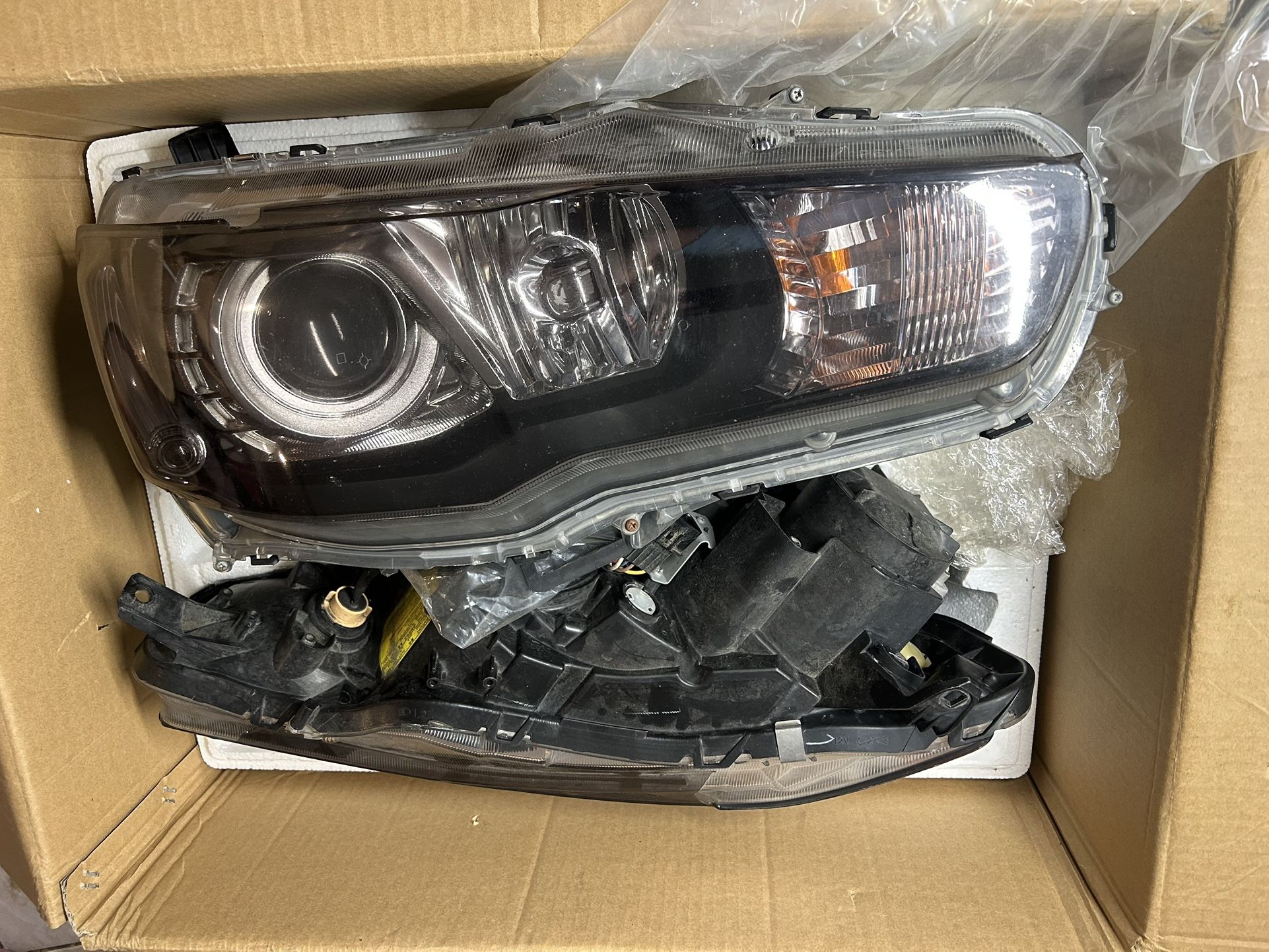 2008-2015 Mitsubishi Lancer Evolution X/ralliart OEM Headlights (pair)