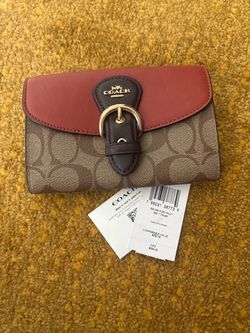 Coach Signature Wallet – New with Tags