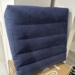 Inflatable Wedge Pillow (Circa Air) – Like New