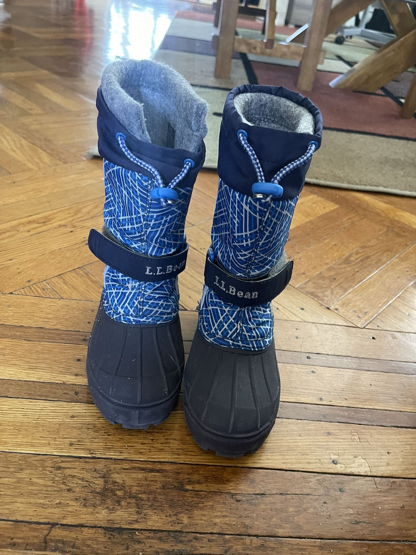 LL Beans Snow Boots - Size 11 Kids
