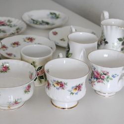 Royal Albert Bone China England plate tea cup set Elizabetha Noritake Japan Shel