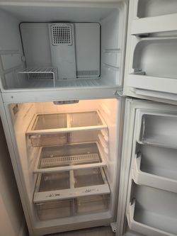 REFRIGERADOR EN VENTA PARA APARTAMENTO 28" X 66"