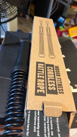 Indoor battle rope cordless