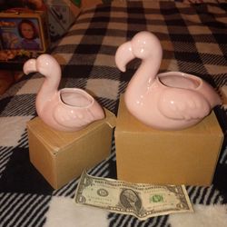 Big and little "flamingo" holder