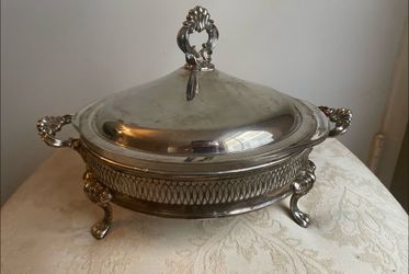 Vintage Silverplate Footed Casserole Serving Dish w/ Pyrex Glass Insert & Lid