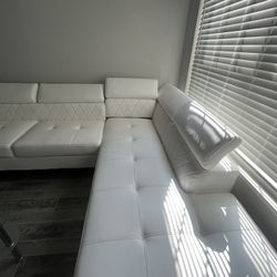 WHITE L COUCH** Like New**