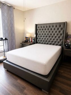 Adjustable Queen Bed