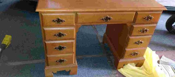 Office Desk And Chair