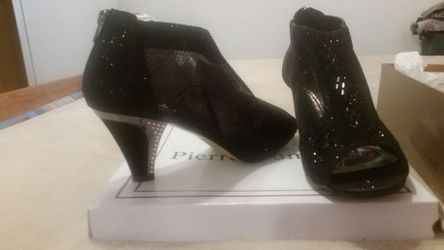 New dress shoes size 10