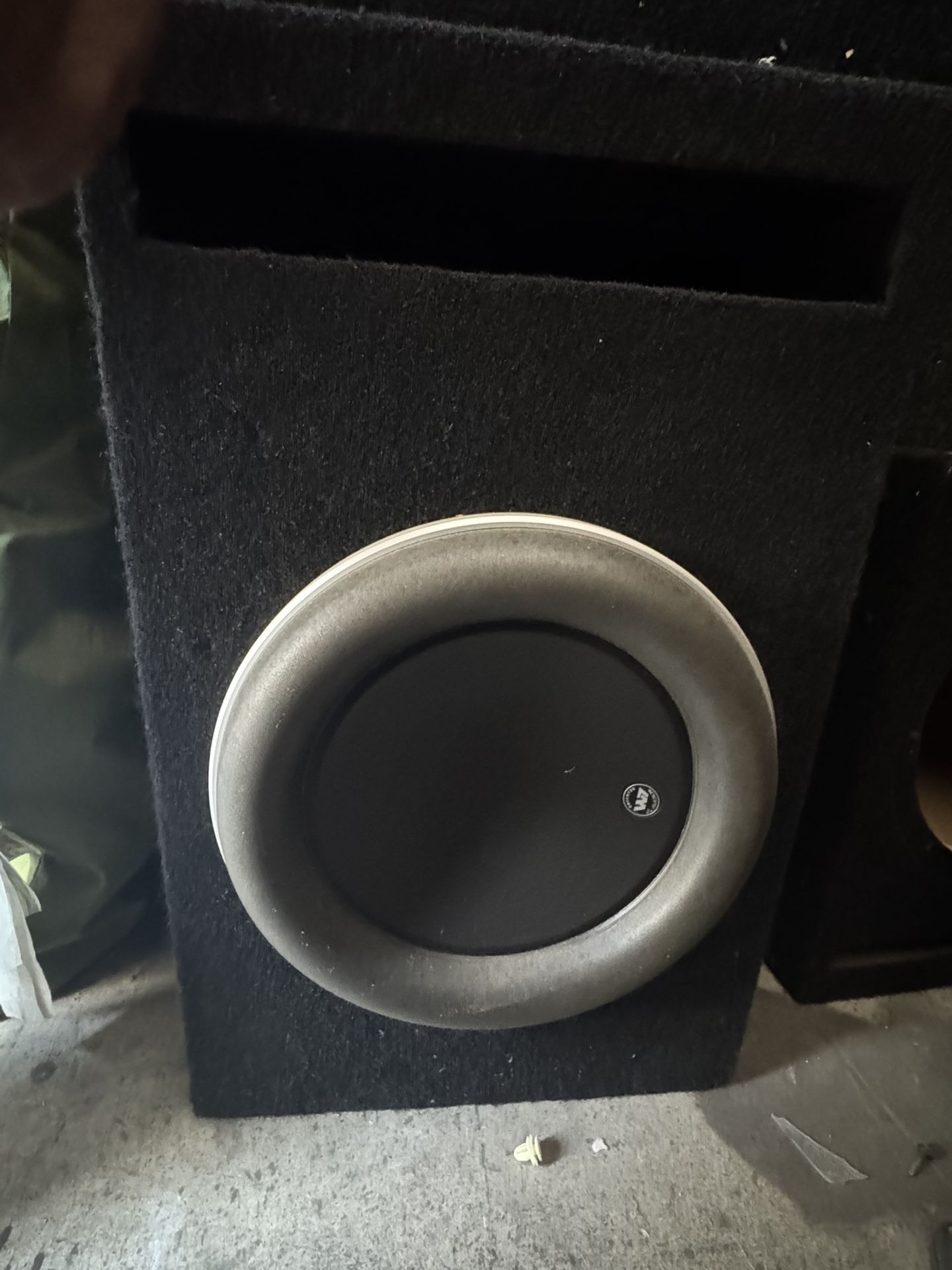 JL Audio 12w7