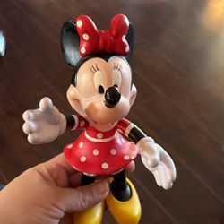 Minnie Mouse Figure 