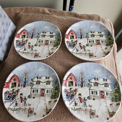 Four Holiday Pier 1 Plates. See Notes