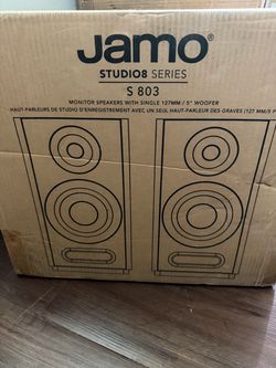 Jamo Bookshelf Speakers