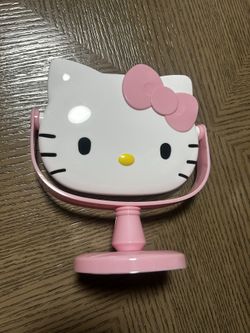 Hello Kitty Mirror