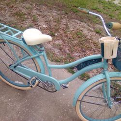 26" Huffy Beach Cruiser