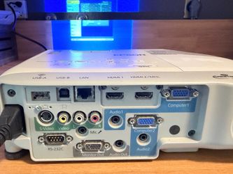 Epson hdmi Projector