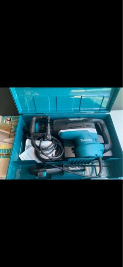Makita rotary hammer hr5212c