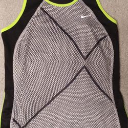 Women's  Size XSmall Nike Dri Fit Running Tank Top Reflective Neon Dunking