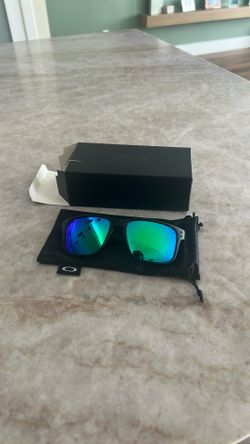 Oakley Halbrook Sunglasses