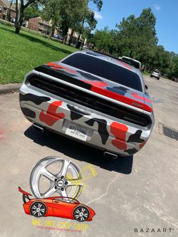 Custom painted rims and accessories
