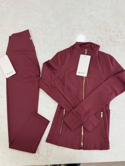 Lululemon Define Jacket & Matching Leggings Set Burgundy Size 4 Gold Zip