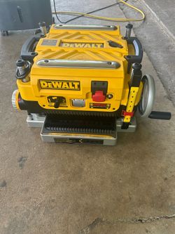 Dewalt13” thickness planer