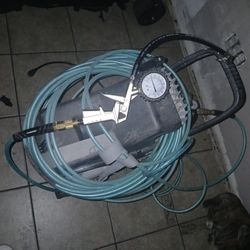 Central Pneumatic 2hp 8 Gal.