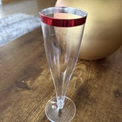 Zubebe 100 Pcs Clear Plastic Cups Plastic Champagne Flutes 4.5oz Red Classic Champagne, Wedding Party, Toasting, Cocktail Cups, Bulk, Home Toasting, D