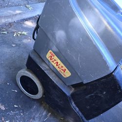 Carpet Extractor
