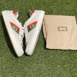 Gucci Aces 7 1/2 / 9 Women $400.00 Brand New 