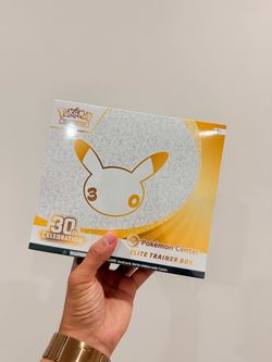 Pokémon 30th Celebration Elite Trainer Box Pokemon Center