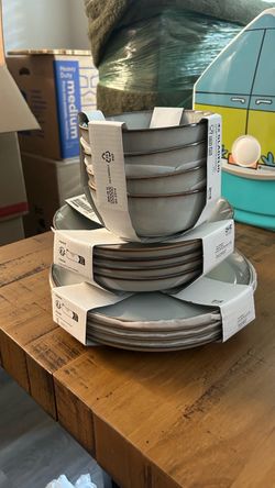 Set of 12 IKEA Gladelig dinnerware
