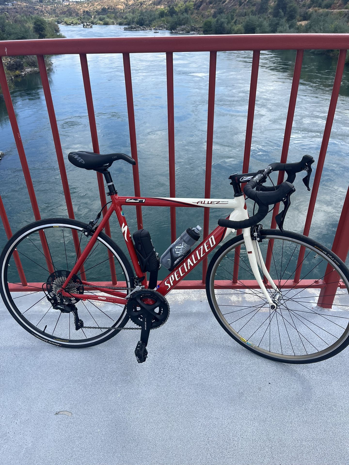 Specialized Road Bike 105 R7000