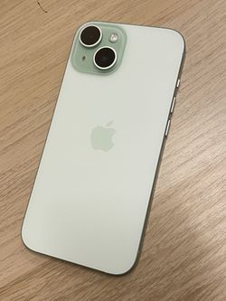 iPhone 15 Fully Unlocked