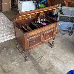 Antique 'Gilbert' Gramophone Cabinet