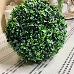Faux Boxwood Topiary Decorative Ball