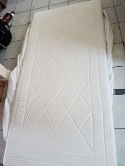 New Twin Luxury Mattress Topper with Cover