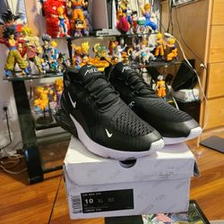 Nike 270