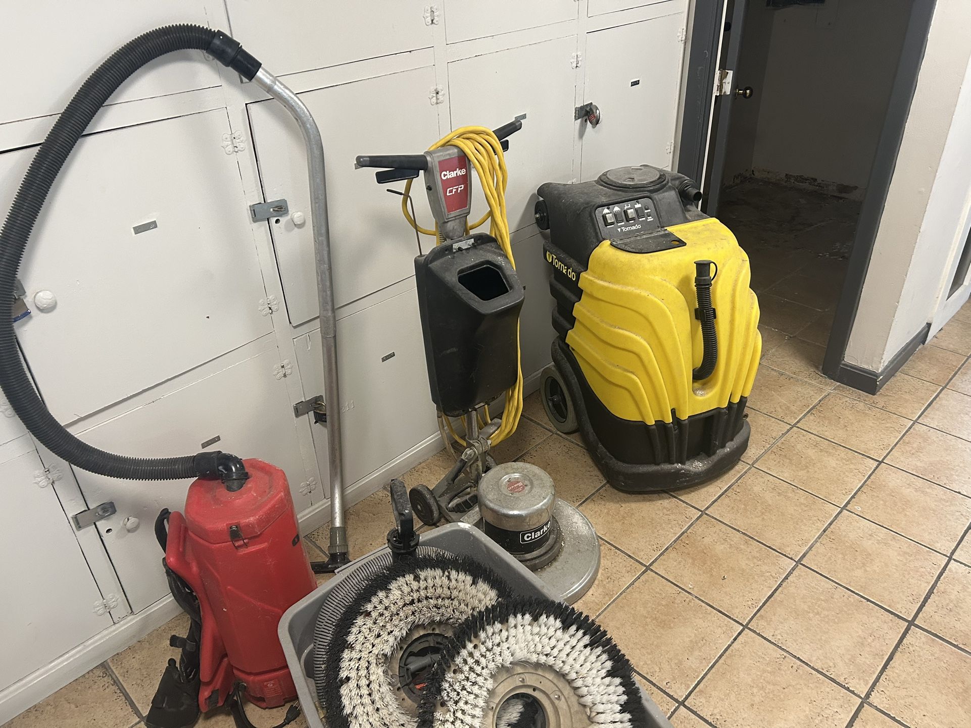 Cleaning Machines For Business Or School