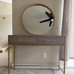 Table With Mirror 