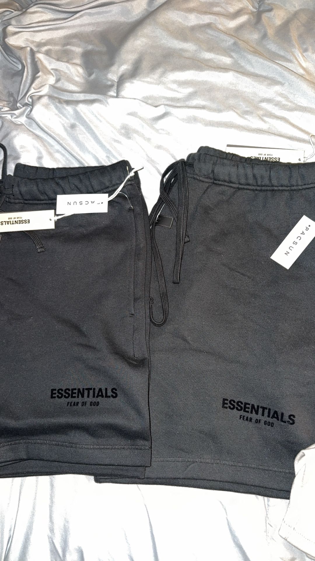 Essentials Sets