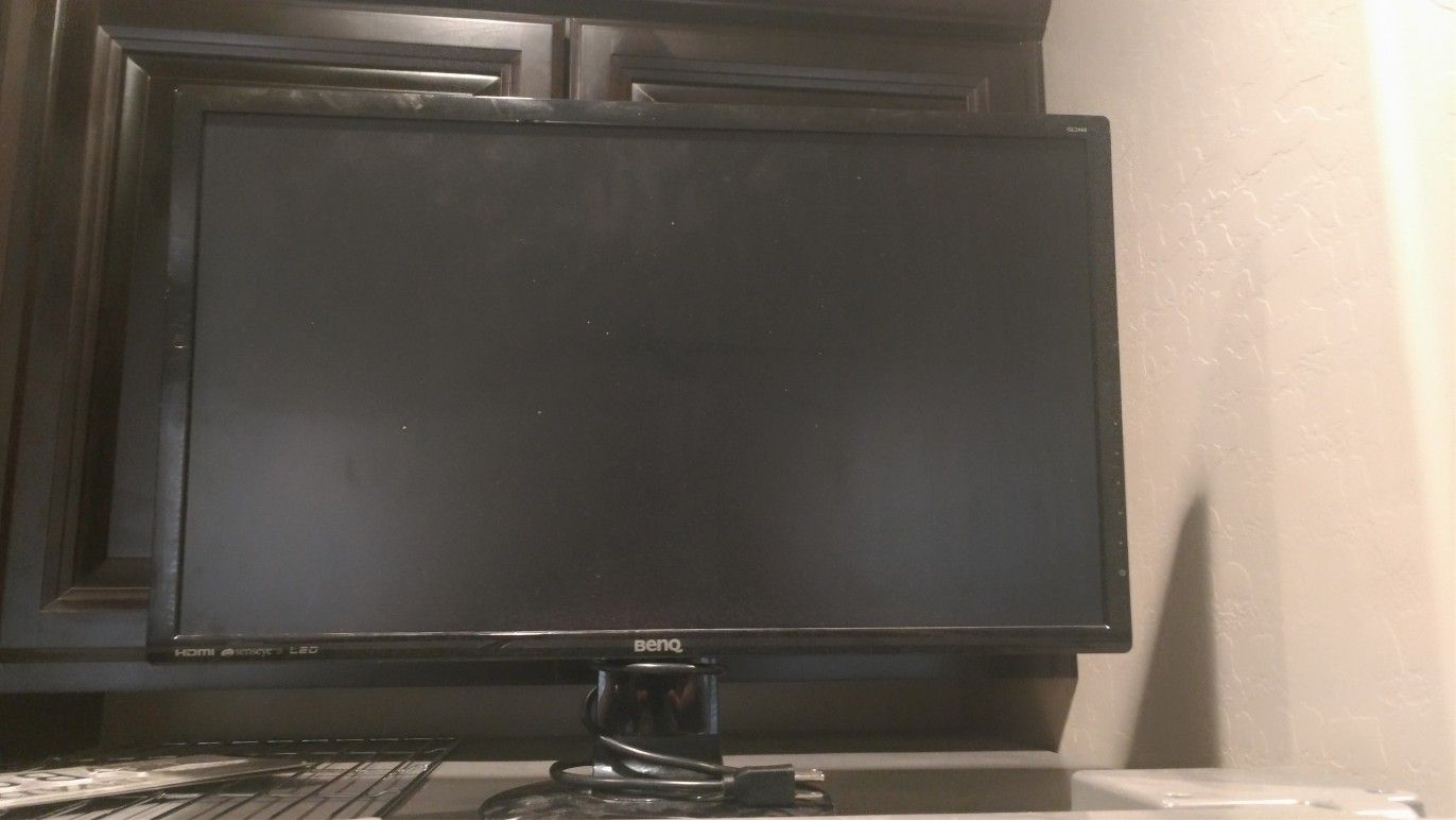 BENQ GL2460 B 24 INCH MONITOR for Sale in Las Vegas, NV