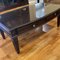 Coffee Table And Side Table 