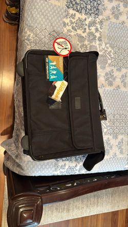 Suit Case