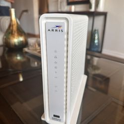 Arris Surfboard DOCSIS 3.0 Cable Modem & Wi-Fi Router