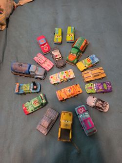 Disney Pixar Cars Die-Cast Toy Car Lot (18 Pieces)