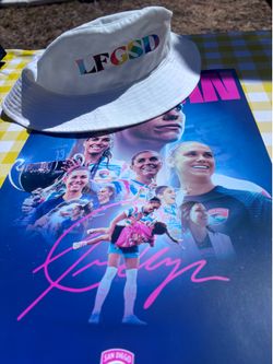 Alex Morgan San Diego Wave Poster & Hat